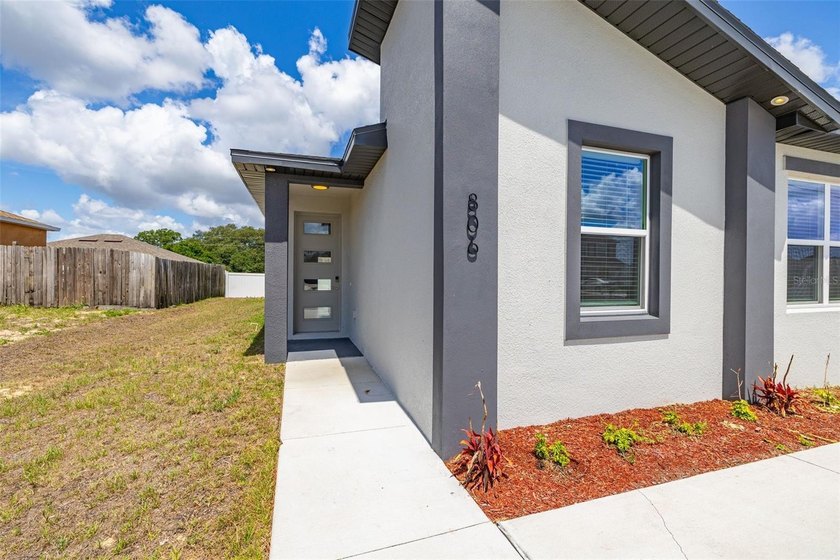 Exceptional opportunity to own a newly constructed full duplex - photo 23
