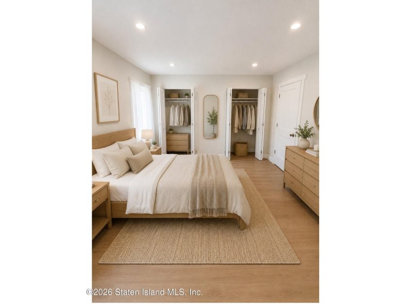 Welcome to 114 Redwood Loop, Staten Island, NY 10309. A - photo 10