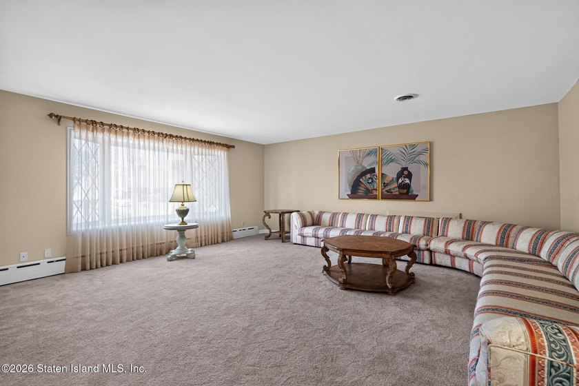 A unique opportunity to own a true extra-large all brick center - photo 5
