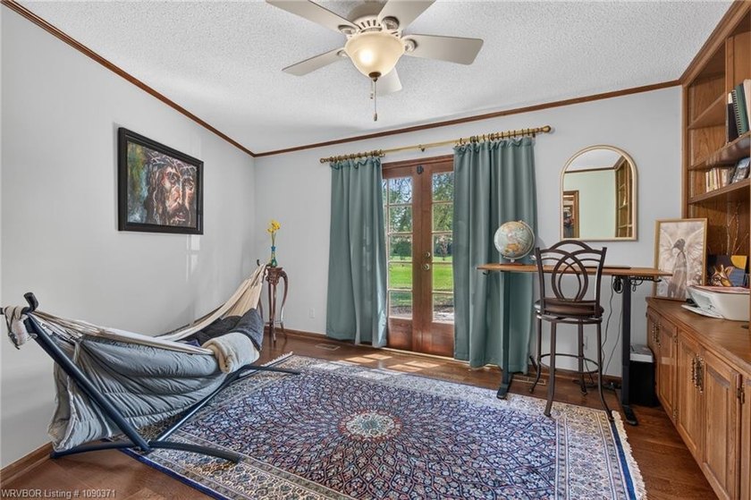 Welcome to this charming Tudor-style home in the Fianna Hills - photo 12