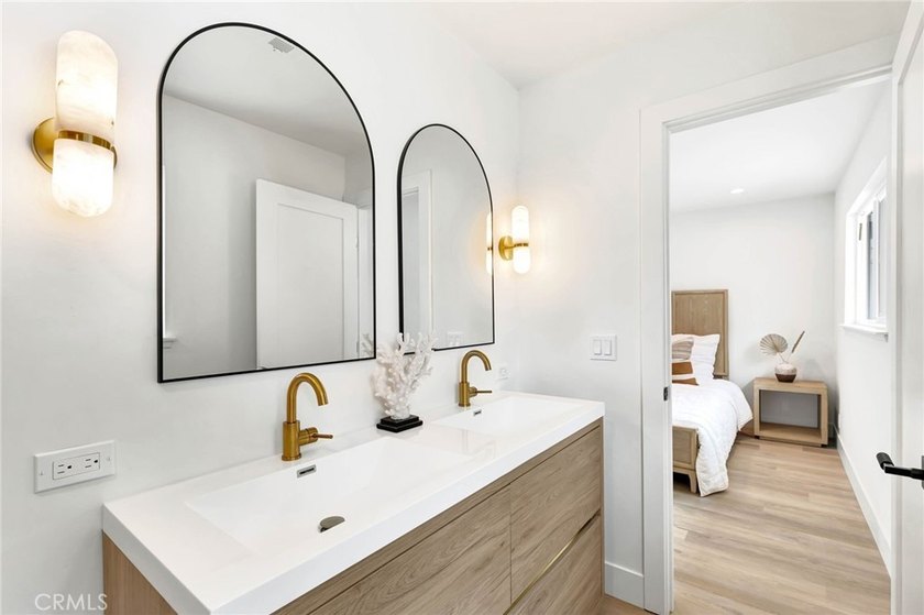 REDUCED PRICE &amp; COMPLETELY REMODELED. Welcome to 8141 Valencia - photo 17
