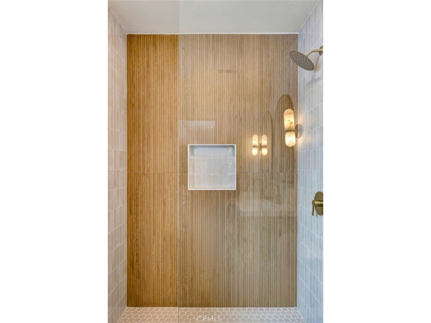 REDUCED PRICE &amp; COMPLETELY REMODELED. Welcome to 8141 Valencia - photo 19