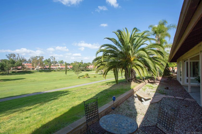 Golf Course &amp; Mountain Views from this beautifully updated - photo 4