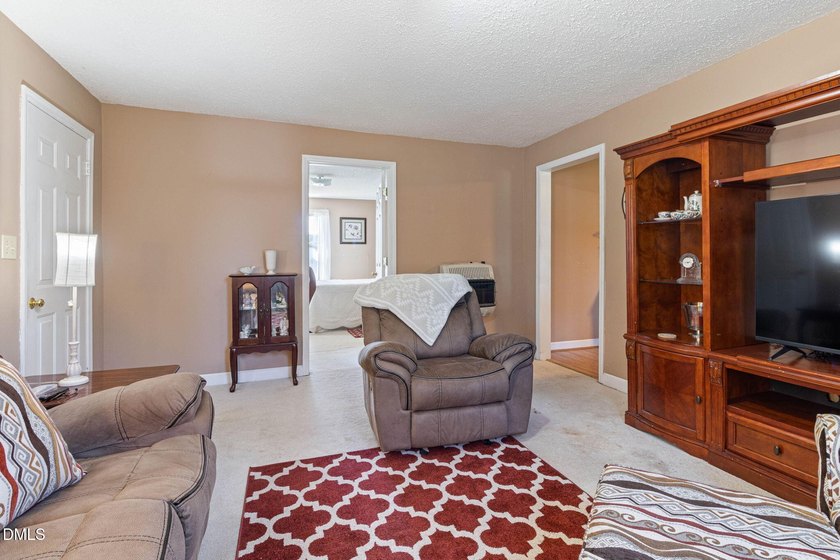 Well-maintained home on 1.8 acres in desirable Oxford area with - photo 13