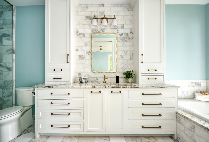 Experience Lake Minnetonka luxury in this like-new end-unit - photo 30