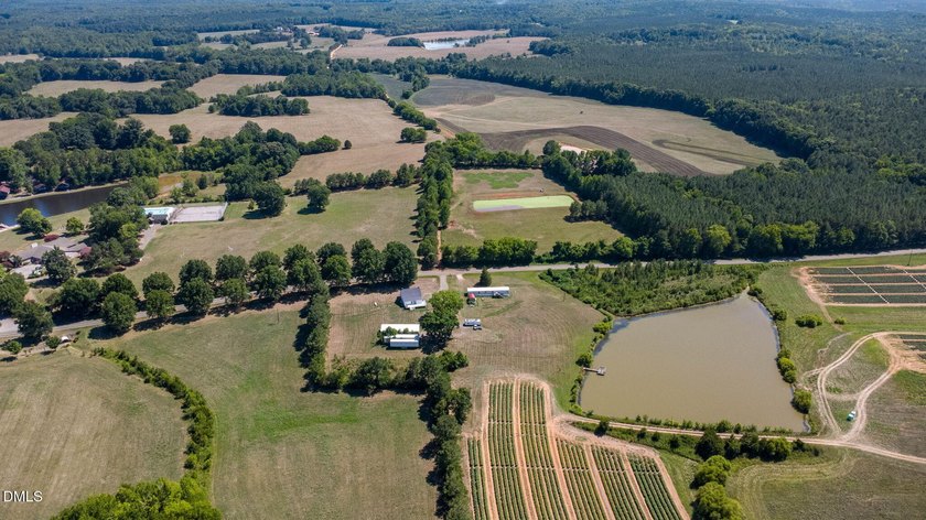 Well-maintained home on 1.8 acres in desirable Oxford area with - photo 44