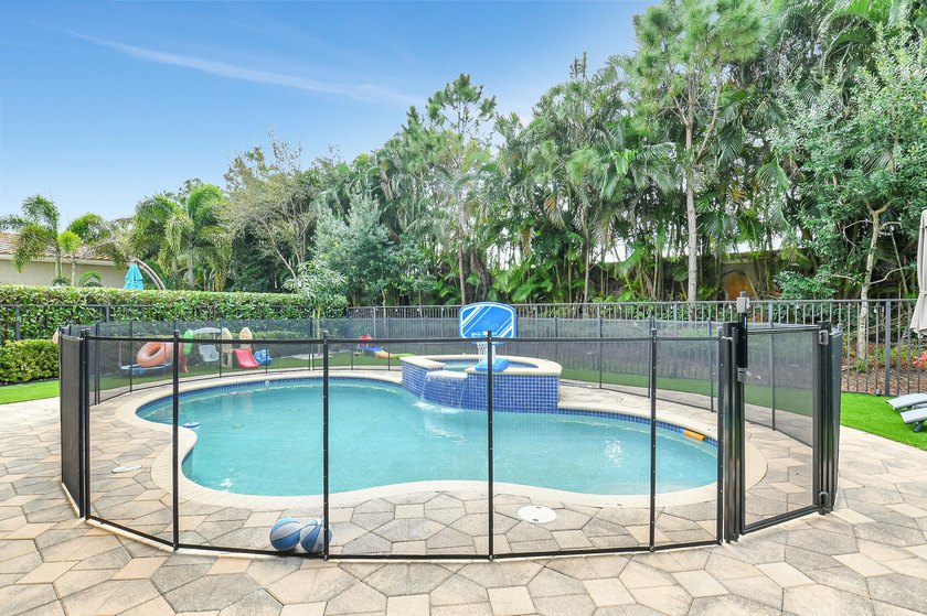 Experience luxury living at its finest in Delray Beach's highly - photo 46