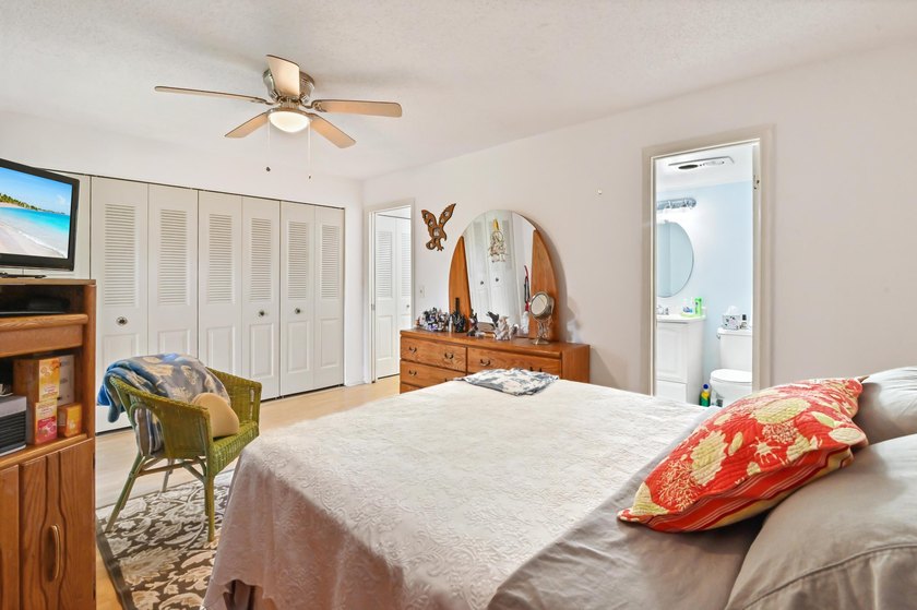 Welcome to this charming one-bedroom, one-and-a-half-bath - photo 11