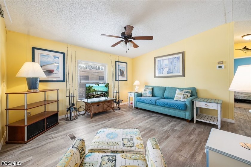 Welcome to Pine Island Cove, where an active waterfront - photo 12