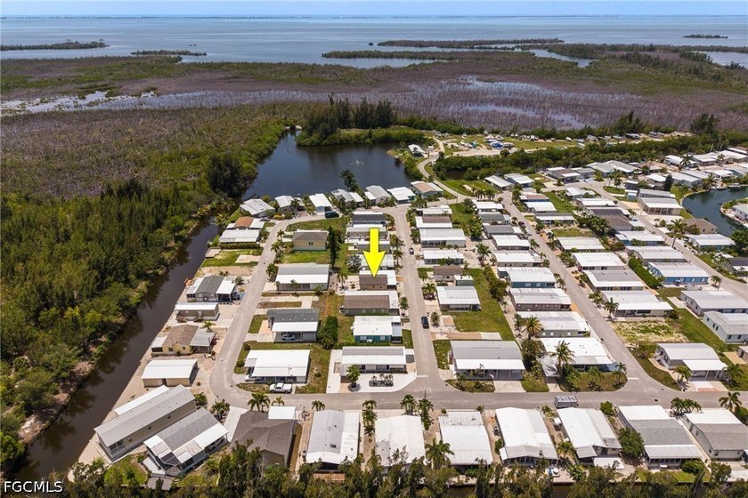 Welcome to Pine Island Cove, where an active waterfront - photo 42