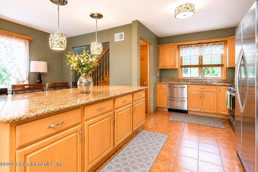 This detached four to five bedroom one family home located in - photo 6