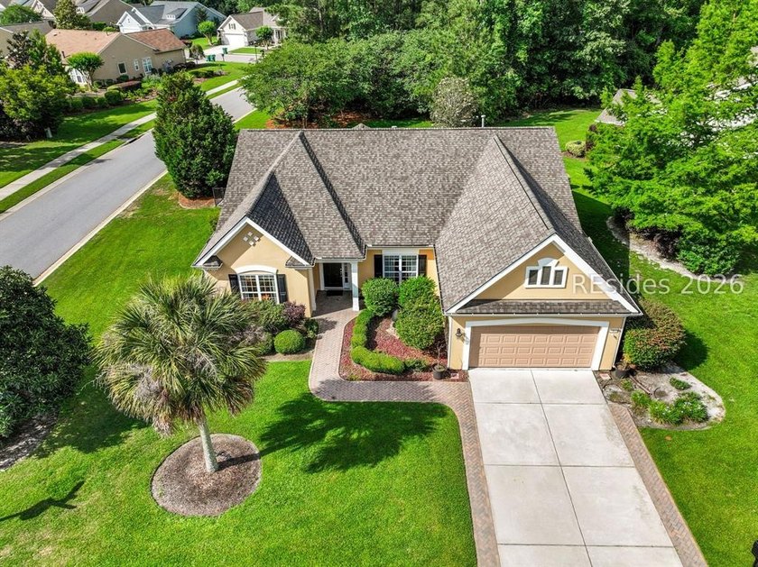 Expanded and upgraded Chestnut Garden model with private wooded - photo 2