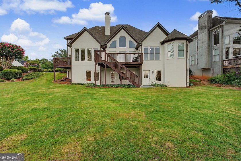 Welcome to 424 Water Fall Lane, an exceptional fully renovated - photo 8