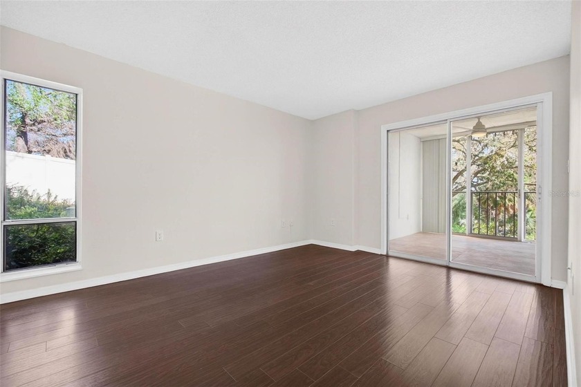 Welcome to easy first-floor living in this bright corner unit - photo 14