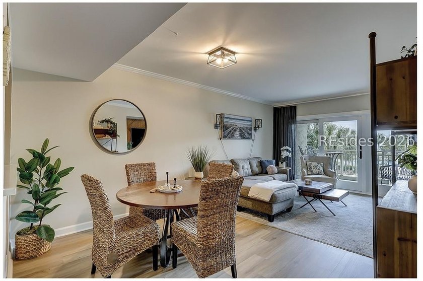 Beautifully updated 2-bedroom, 2-bath condo located just steps - photo 5