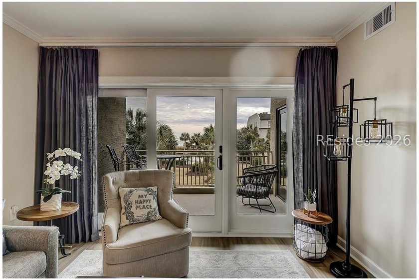 Beautifully updated 2-bedroom, 2-bath condo located just steps - photo 7