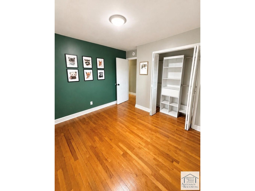 Welcome to this charming 3-bedroom, 2-full-bath brick ranch in - photo 18