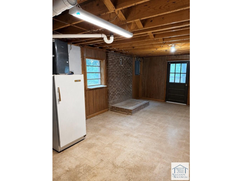 Welcome to this charming 3-bedroom, 2-full-bath brick ranch in - photo 23