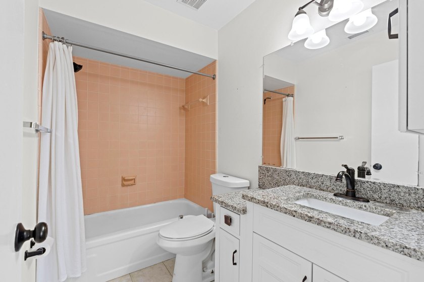 Charming 2-bedroom, 2-bath home situated on a spacious 10,000 sq - photo 8