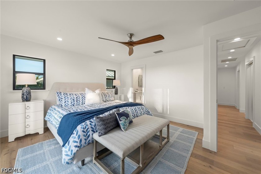 Located within the gates of South Seas Resort on Captiva Island - photo 23
