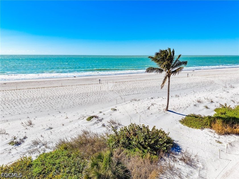Located within the gates of South Seas Resort on Captiva Island - photo 48