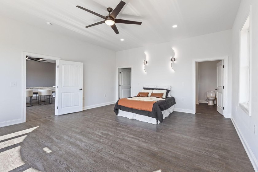 Rare opportunity to secure Serenity Ridge, the flagship estate - photo 50