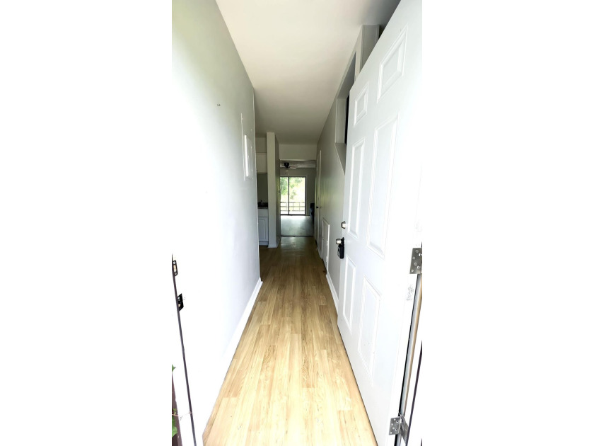 TURNKEY INVESTMENT OPPORTUNITY | NO HOA Welcome to this - photo 6