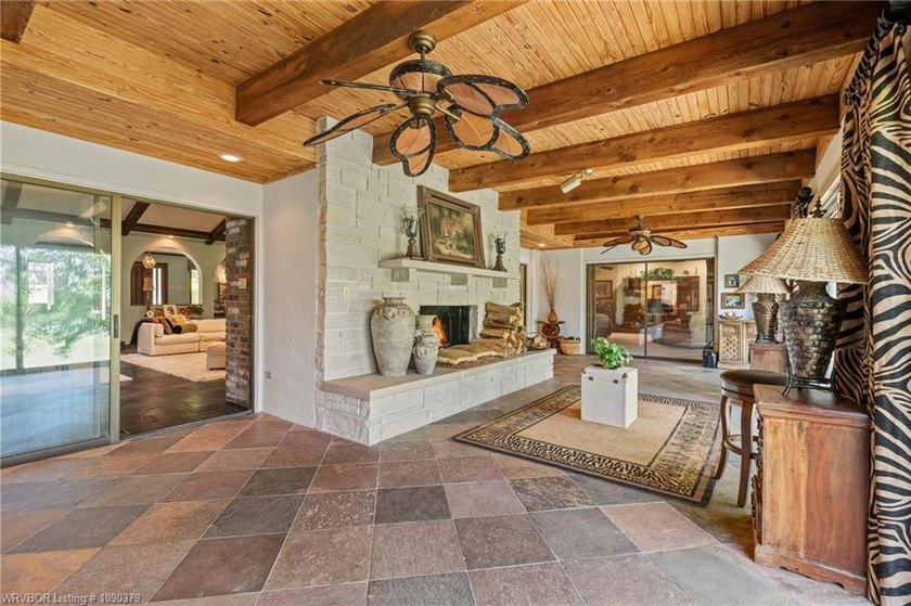 Gorgeous new listing on Free Ferry Circle. This estate-size home - photo 46