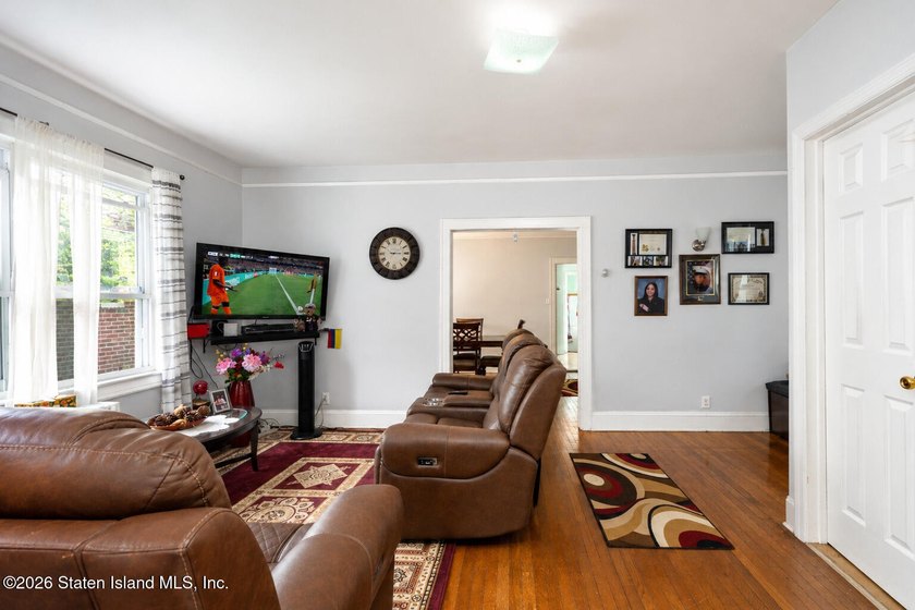 Welcome to 155 Fulton Street! This beautifully maintained - photo 6