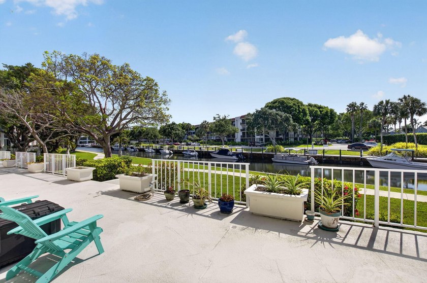East Boca Boaters' dream! Truly one of a kind, this beautifully - photo 42