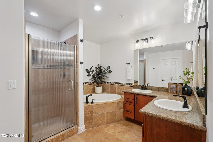The only 4-bedroom in all of Toscana at Desert Ridge, this home - photo 15