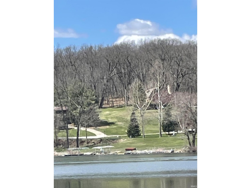 25 Lane 175 Lime Lake, Angola, IN 46703, 3483813