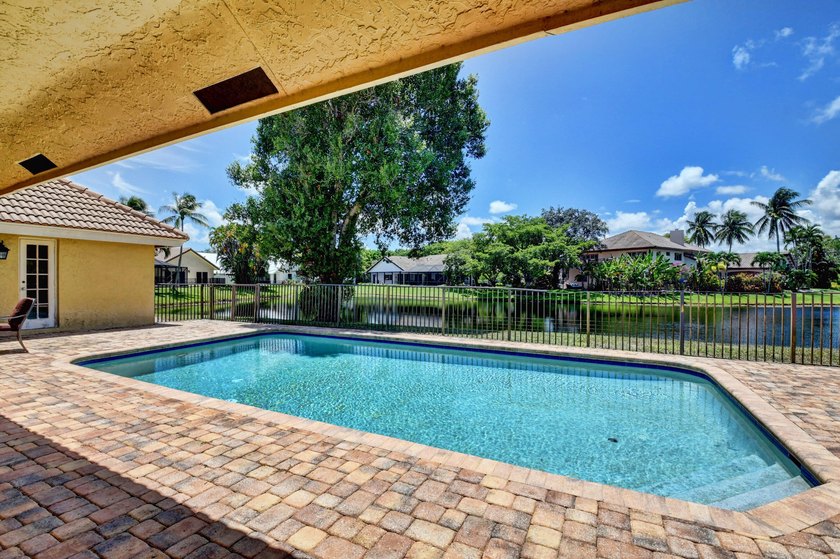 NOW INCLUDES NEW White Impact Windows and Doors! Enjoy perfect - photo 28