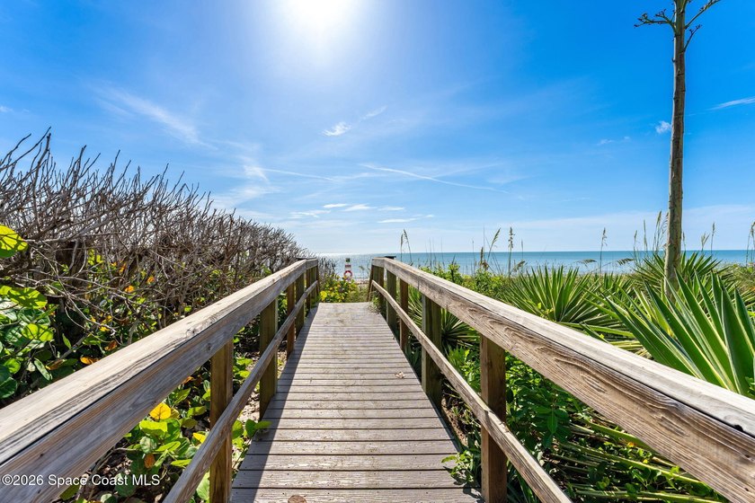 Wake up to stunning ocean views and experience the ultimate - photo 50