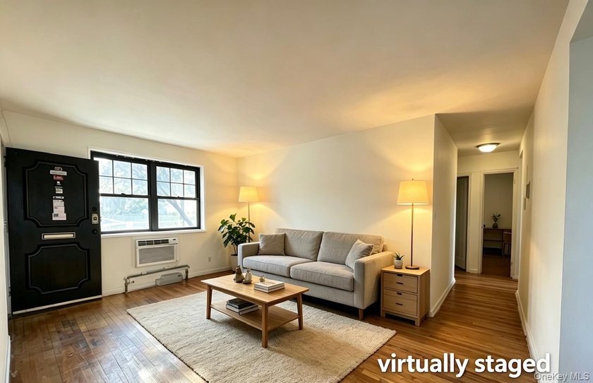 NO INTERVIEW Garden-Style 3 Bedroom Coop for Sale in Kew Garden - photo 4