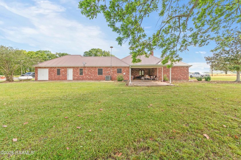 Welcome to country living at its finest in beautiful Breaux - photo 5