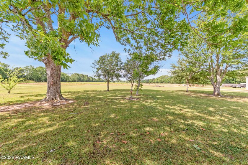 Welcome to country living at its finest in beautiful Breaux - photo 10