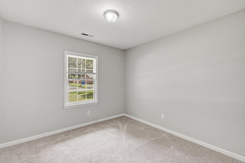hree-bedroom, one-bath traditional-style home in Vista Park - photo 22