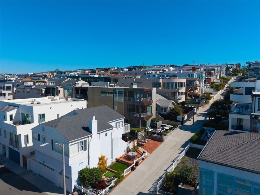 UNBLOCKABLE PANORAMIC OCEAN VIEWS FROM MALIBU TO PV. Perched on - photo 5
