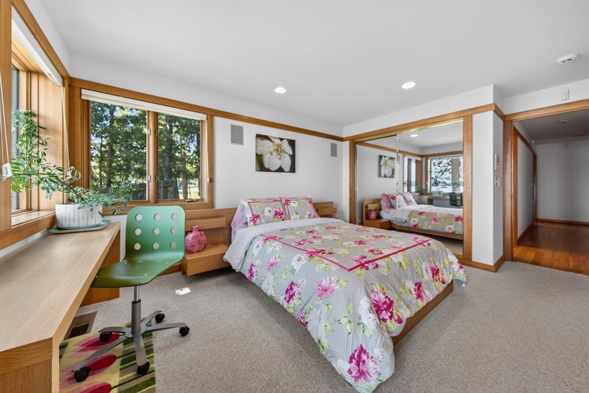 Architectural beauty meets Frank Lloyd Wright inspired design in - photo 27
