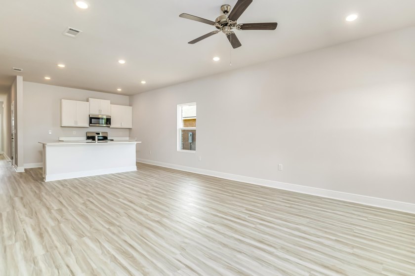 Welcome to Waterside at East Bay! Brand NEW community featuring - photo 3