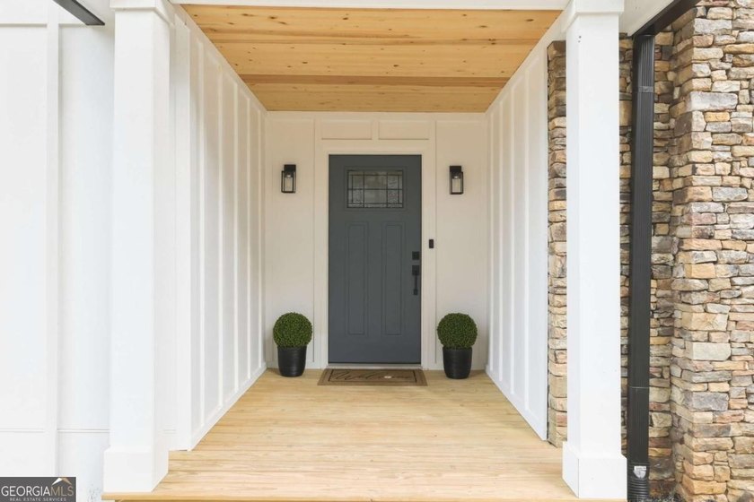 Completely renovated and move-in ready, this beautifully updated - photo 3