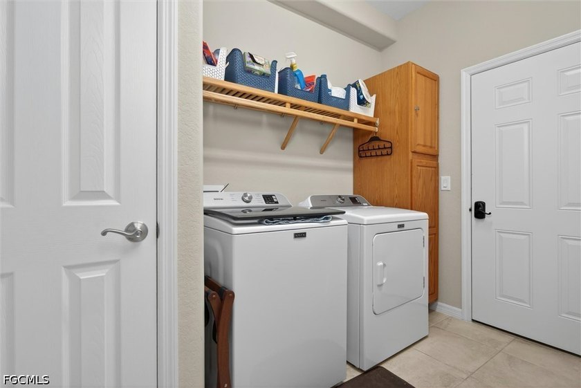 AMAZING OPPORTUNITY! All new SAN CLEMENTE flat, potentially with - photo 22