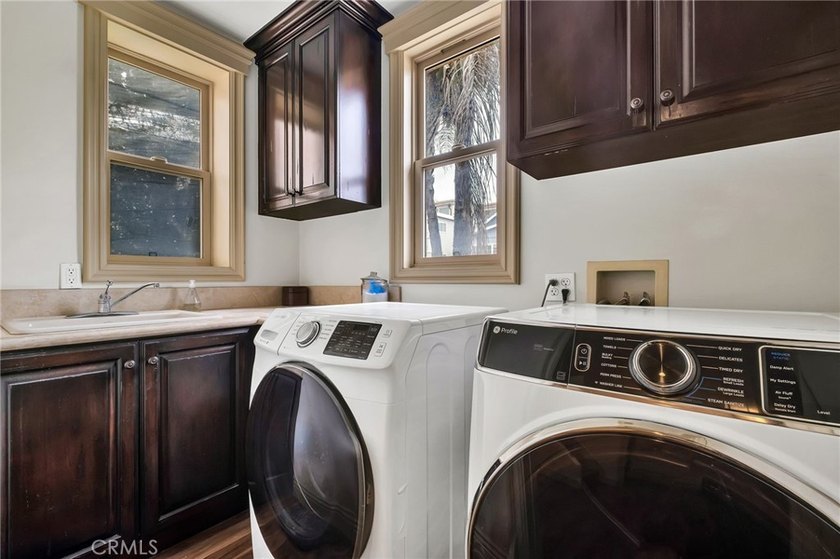 1105 Manhattan - photo 27
