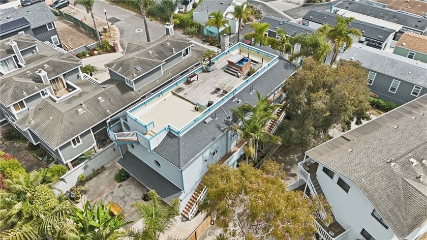 Located in the charming beach town of Carpinteria, this - photo 50