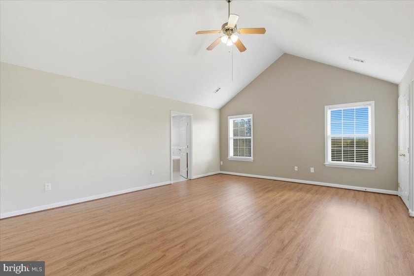 **Discover Your Dream Home Today! ** Massive Reduction! - photo 50