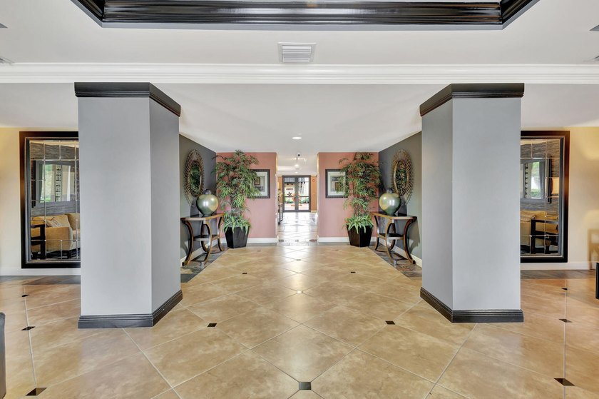 LIKE NEW | UPDATED | MOVE-IN READY | 3-BR, 3-BA PLUS DEN - - photo 48