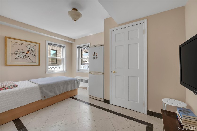 Huge price reduced for qualified buyers! Proudly Presenting a - photo 12