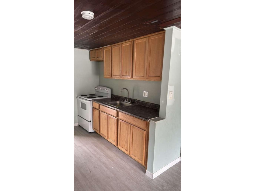 Excellent investment opportunity in Fort Pierce! This property - photo 5