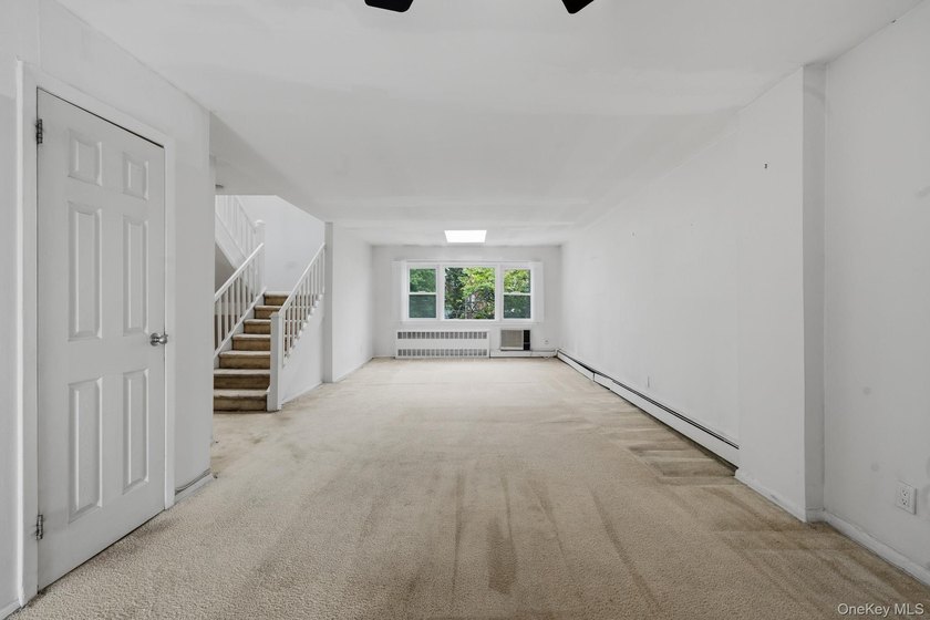 Spacious and seldom-available 3-bedroom, 1.5 bath duplex co-op - photo 5